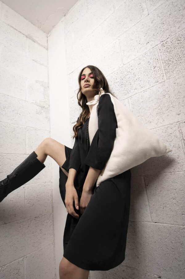 LILYBELLE CASHMERE BAG - Image 2