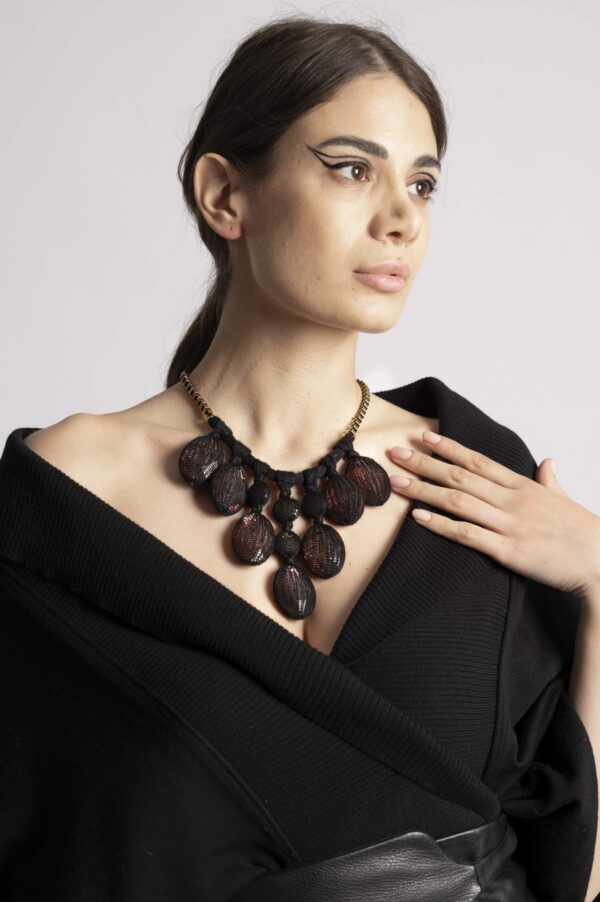 Cashmere Necklace Antique gold and Crystals - Image 2