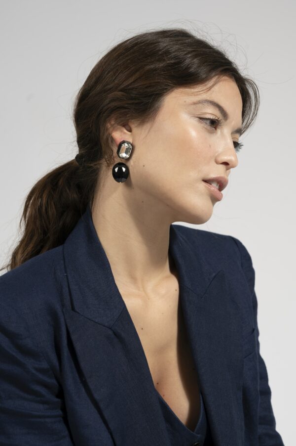 Black crystal earrings - Image 2