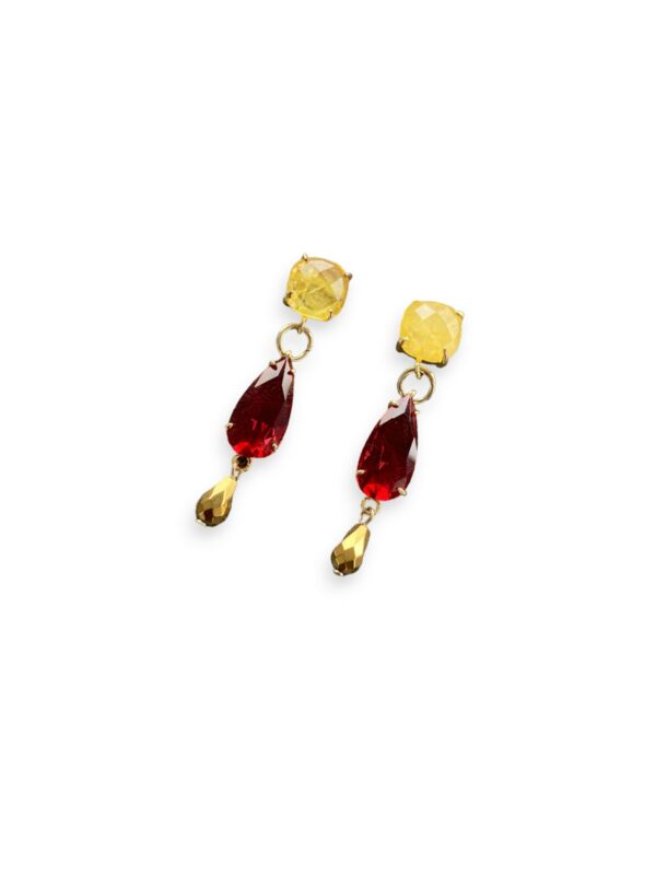 Cabochon earrings with drops