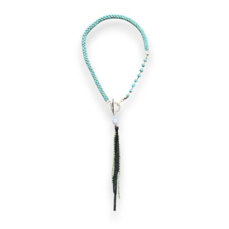 Twist necklace with pendant
