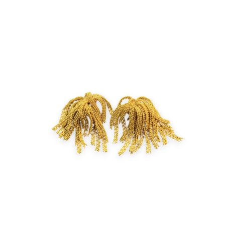 Pompon earring