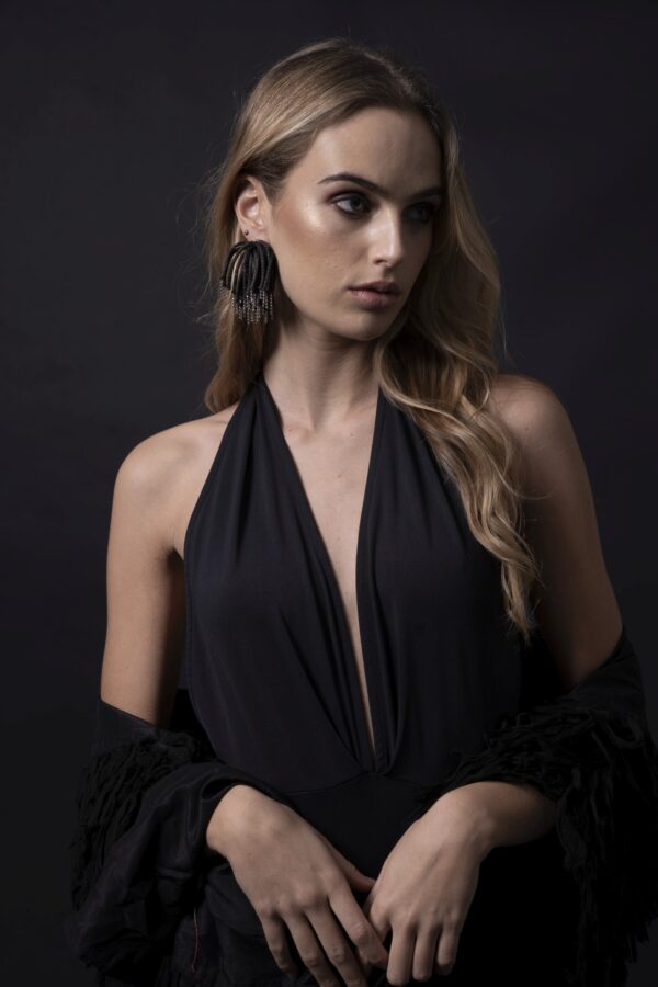 Pompon earring - Image 2