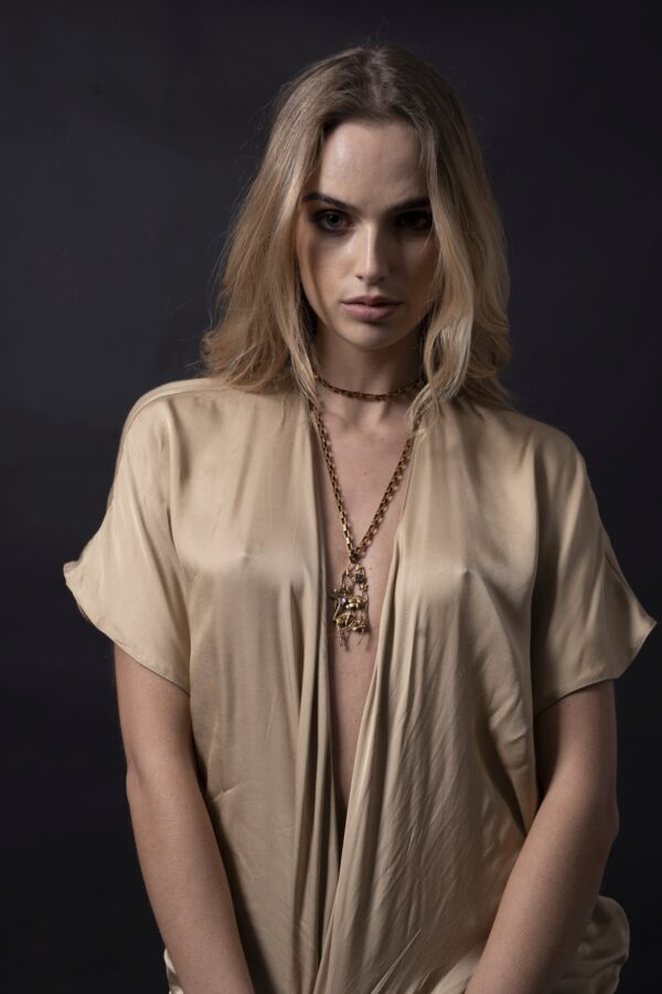 Chain necklace with pendant - Image 2