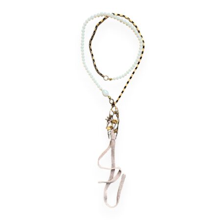 Pearls necklace with pendant