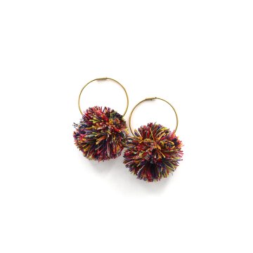 ORECCHINO CERCHIO CON POMPON DI LINO