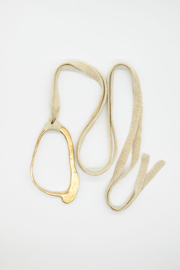 PENDENTE BRONZO CON LACCIO