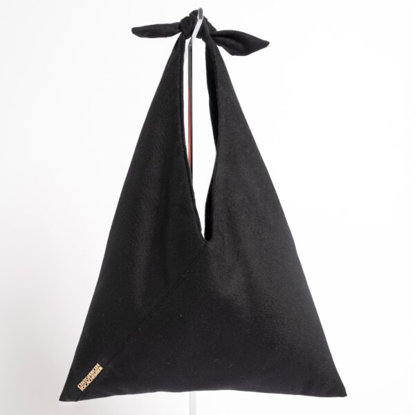 BORSA LILY BELLE IN CACHEMIRE NERO