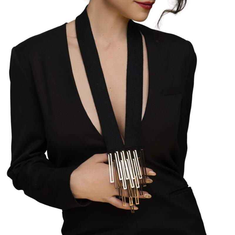 Long necklace cashmere and gold bars - black